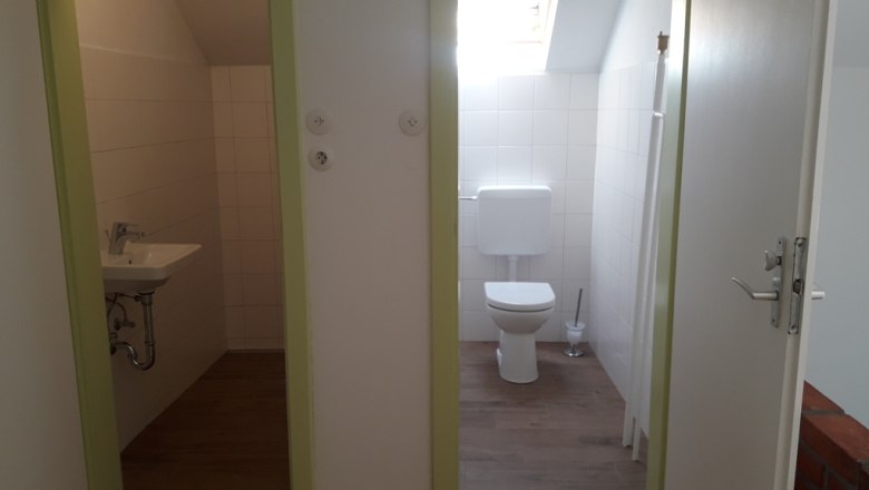 Bathroom and WC, © Ehrenreith Bathroom and WC, © Ehrenreith