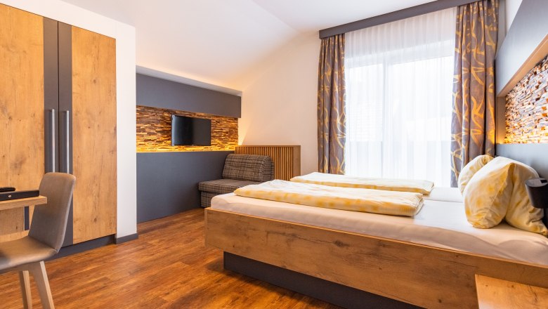 gemütliche Zimmer im Gasthof Jagersberger, © Falke Media