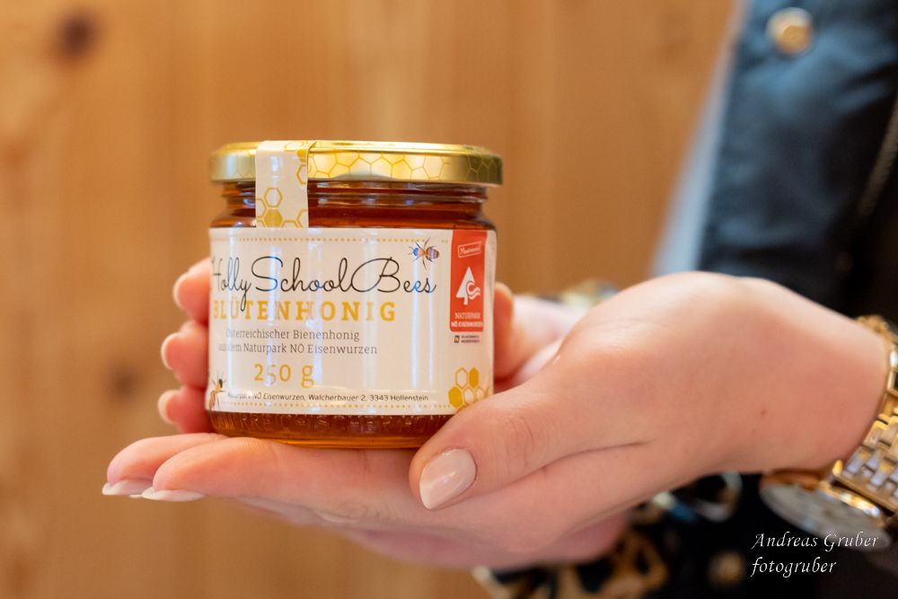 Honig mit Sponsor Raiffeisenbank Mittleres Mostviertel