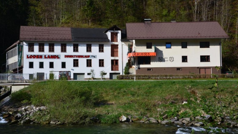 Loden Landl, &copy; Familie Landl